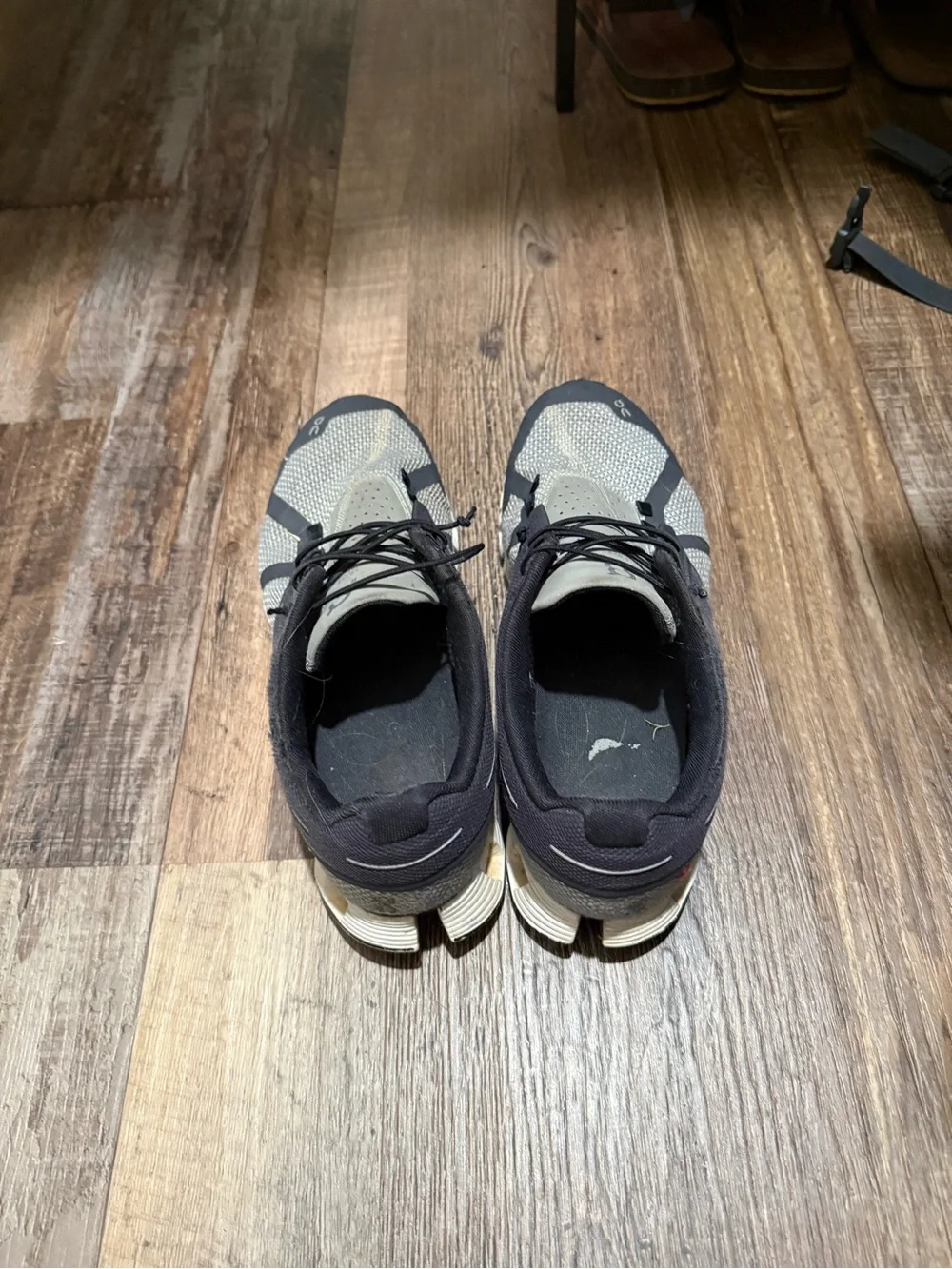 On Clouds Mens 9.5